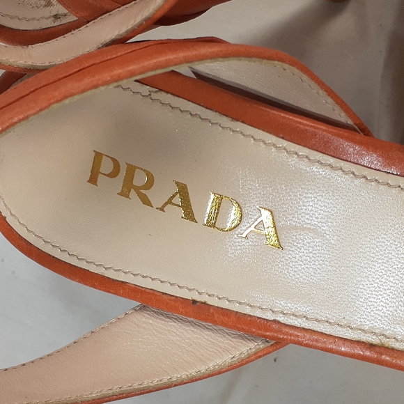 Vintage Prada orange leather platform heels size 35.5 size 5.5 - Picture 8 of 15